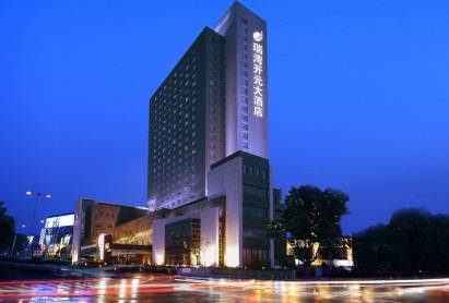 Rui Wan New Century Hotel Tianjin