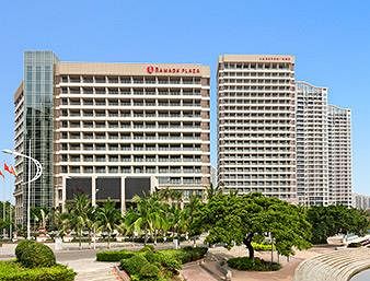 Ramada Hotel Plaza Sanya
